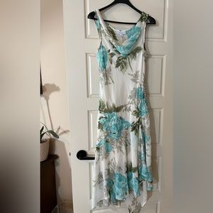 Dress Barn dress, removable slip, floral, flattering, sz M